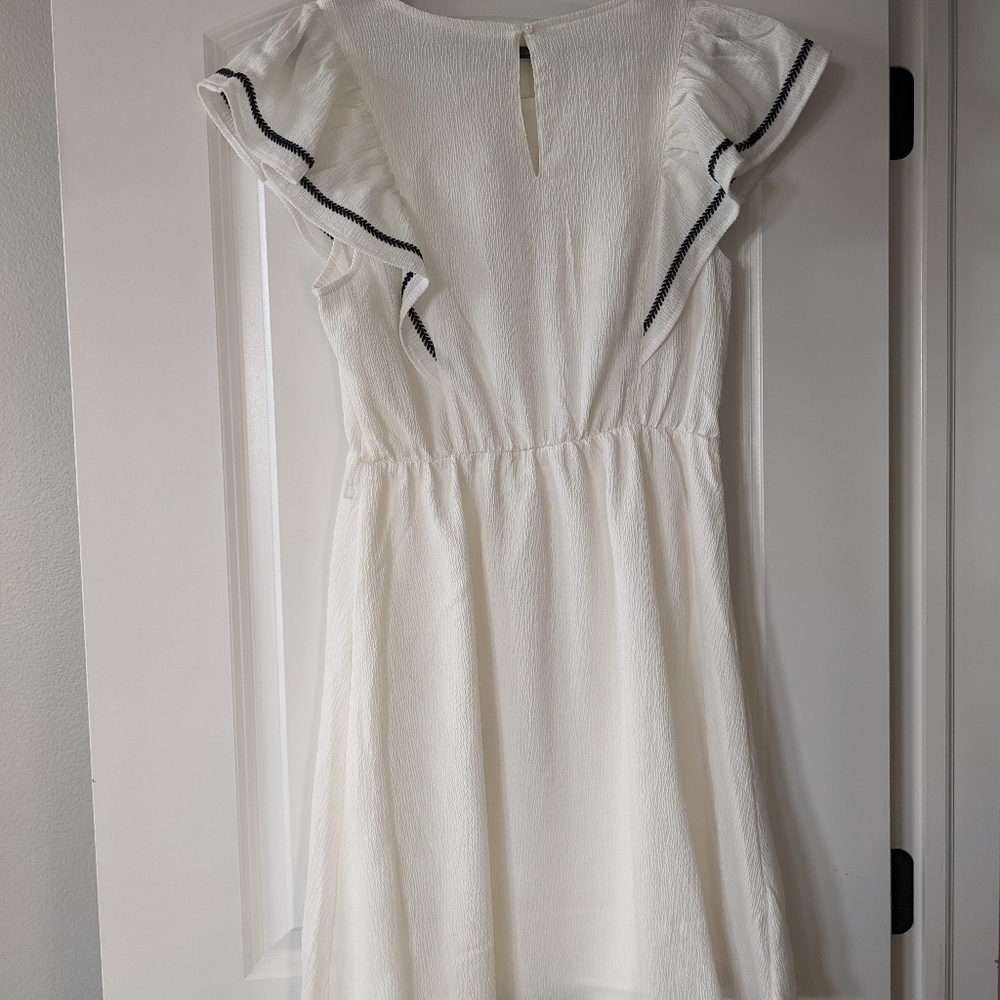 Banana Republic NWT White Lined Embroidered Flutter Sleeve Dress